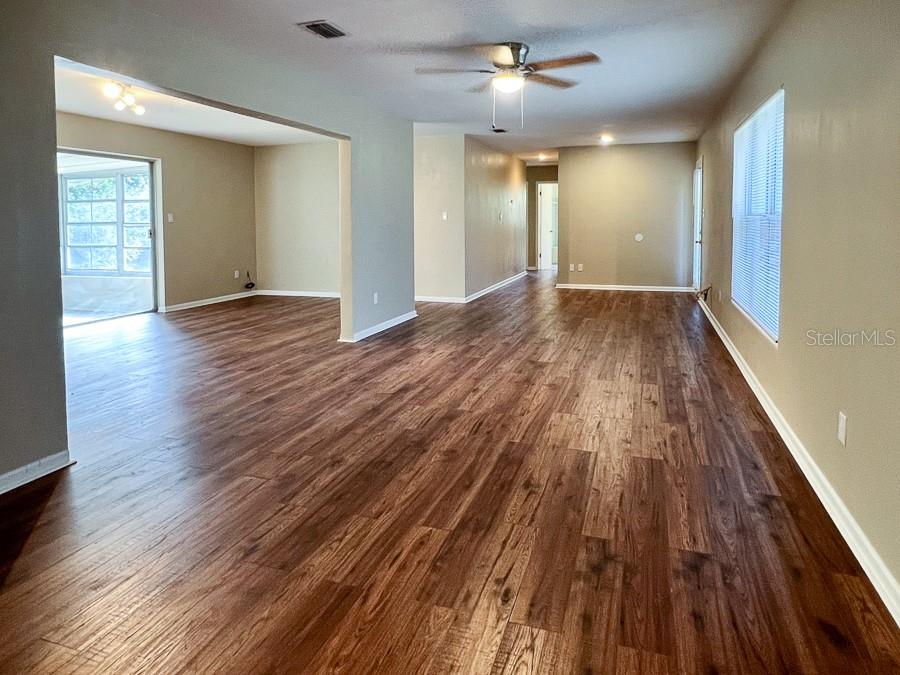 Image 24 of 36 For 1901 36th Drive