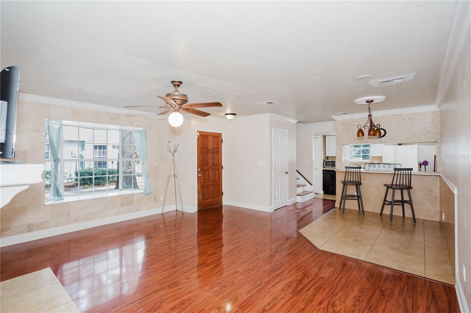 Image 6 of 12 For 2302 73rd Terrace