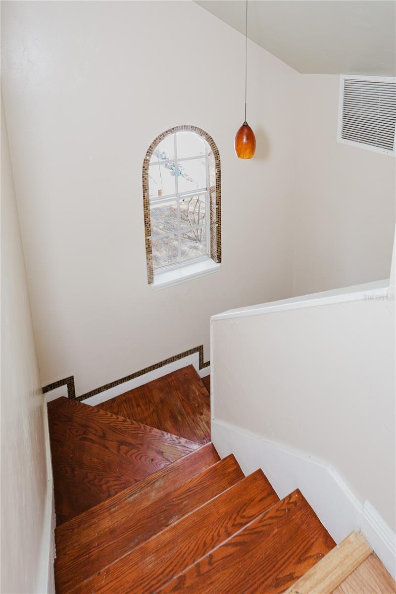 Image 9 of 12 For 2302 73rd Terrace