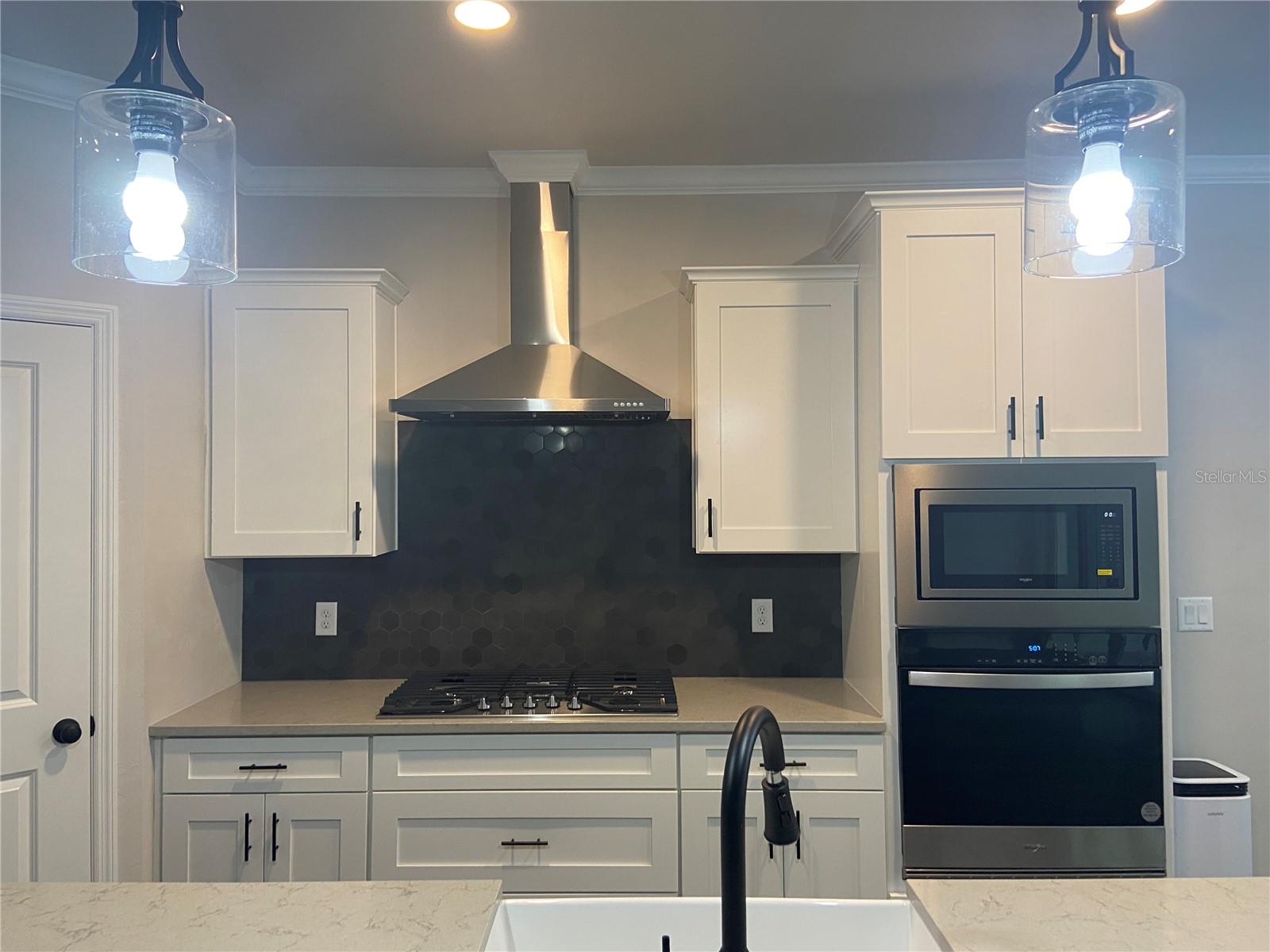 Image 7 of 23 For 6790 13th Lane