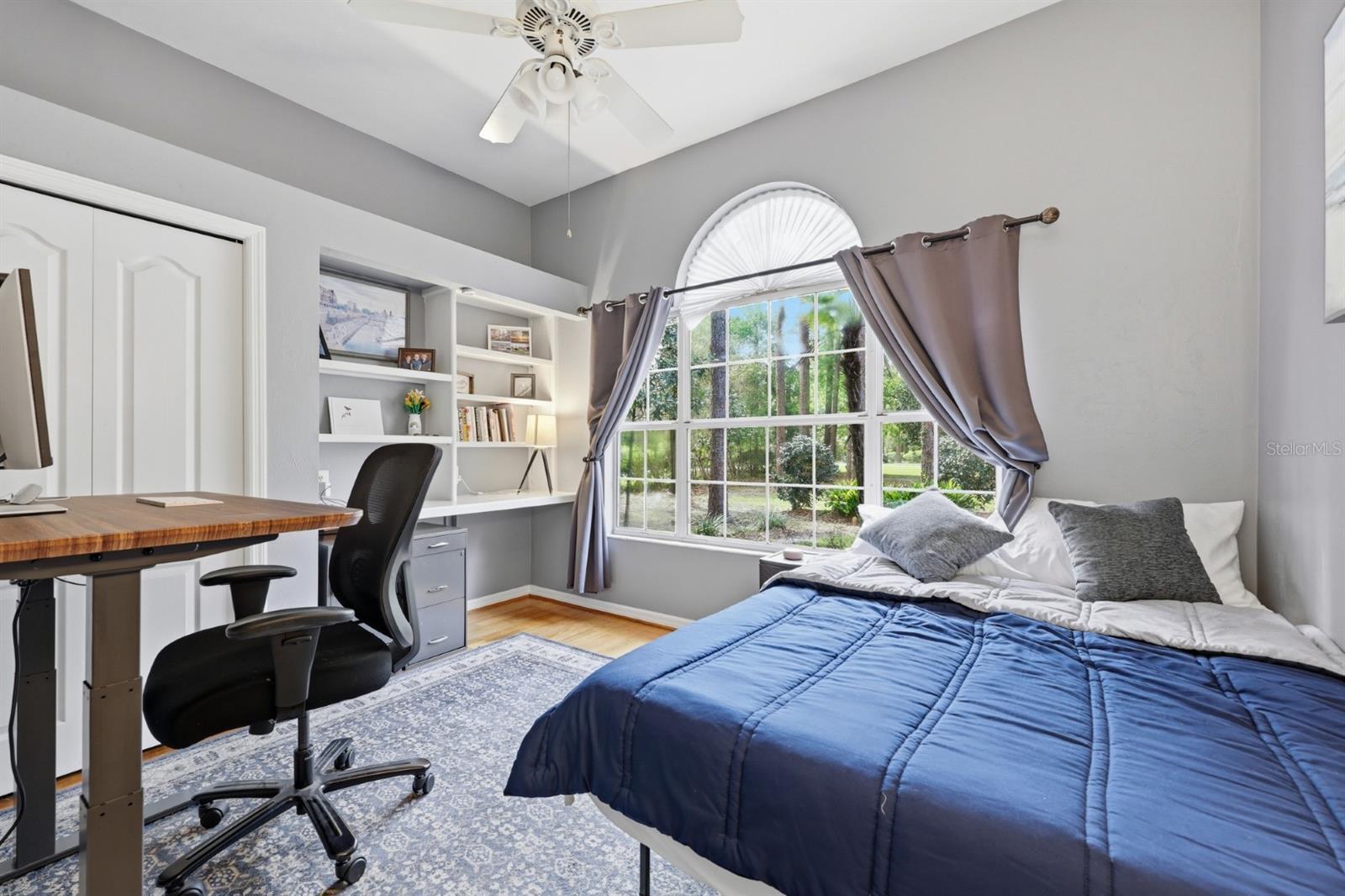 Image 13 of 52 For 13708 1st Lane