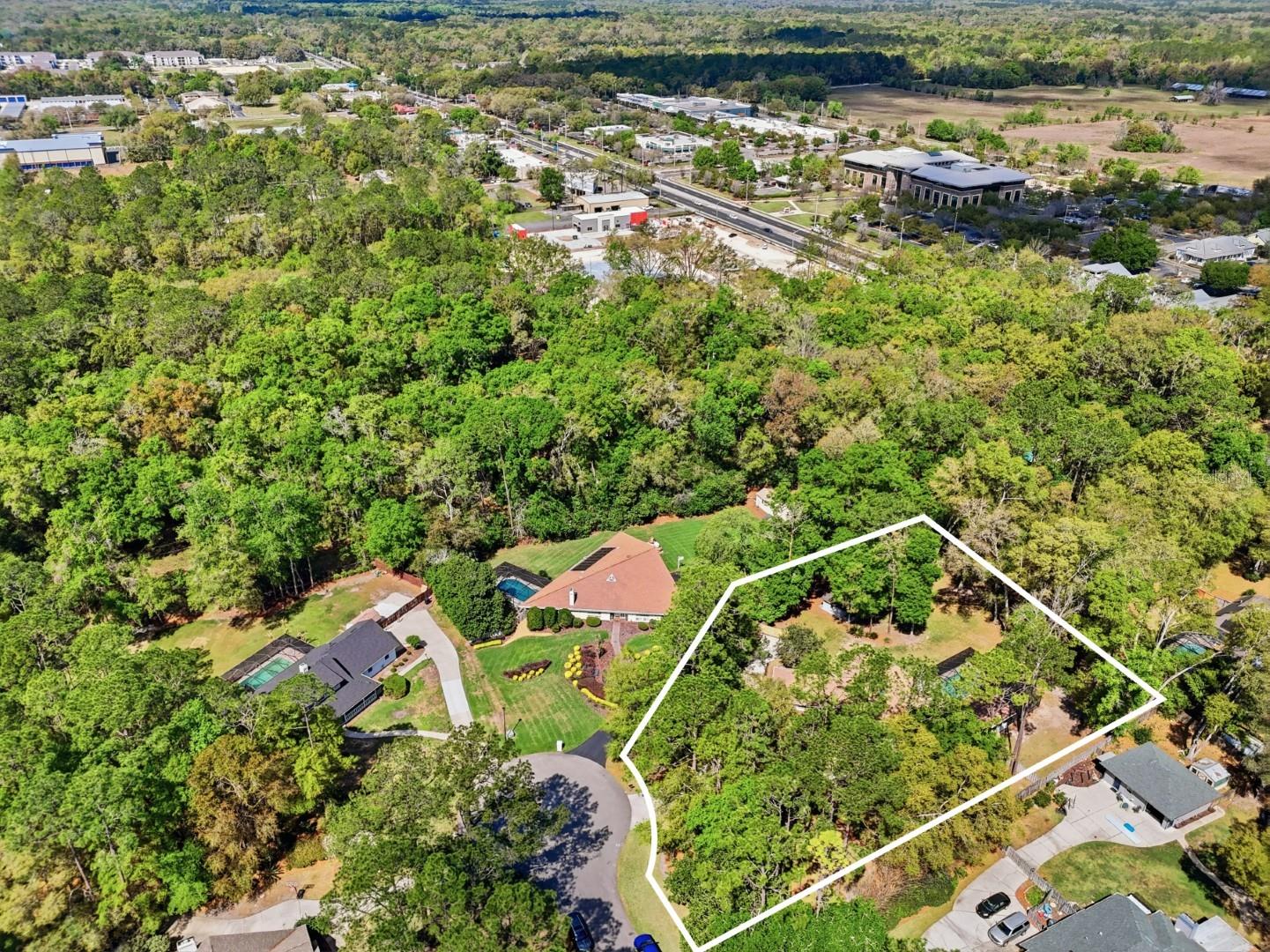 Image 43 of 52 For 13708 1st Lane