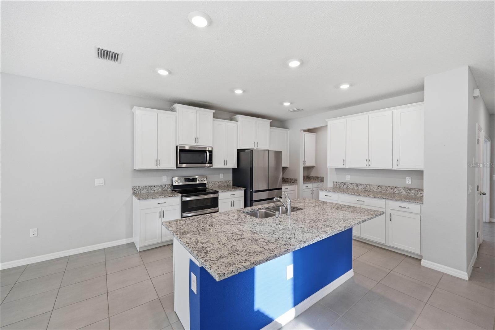 Image 10 of 55 For 17526 173rd Road