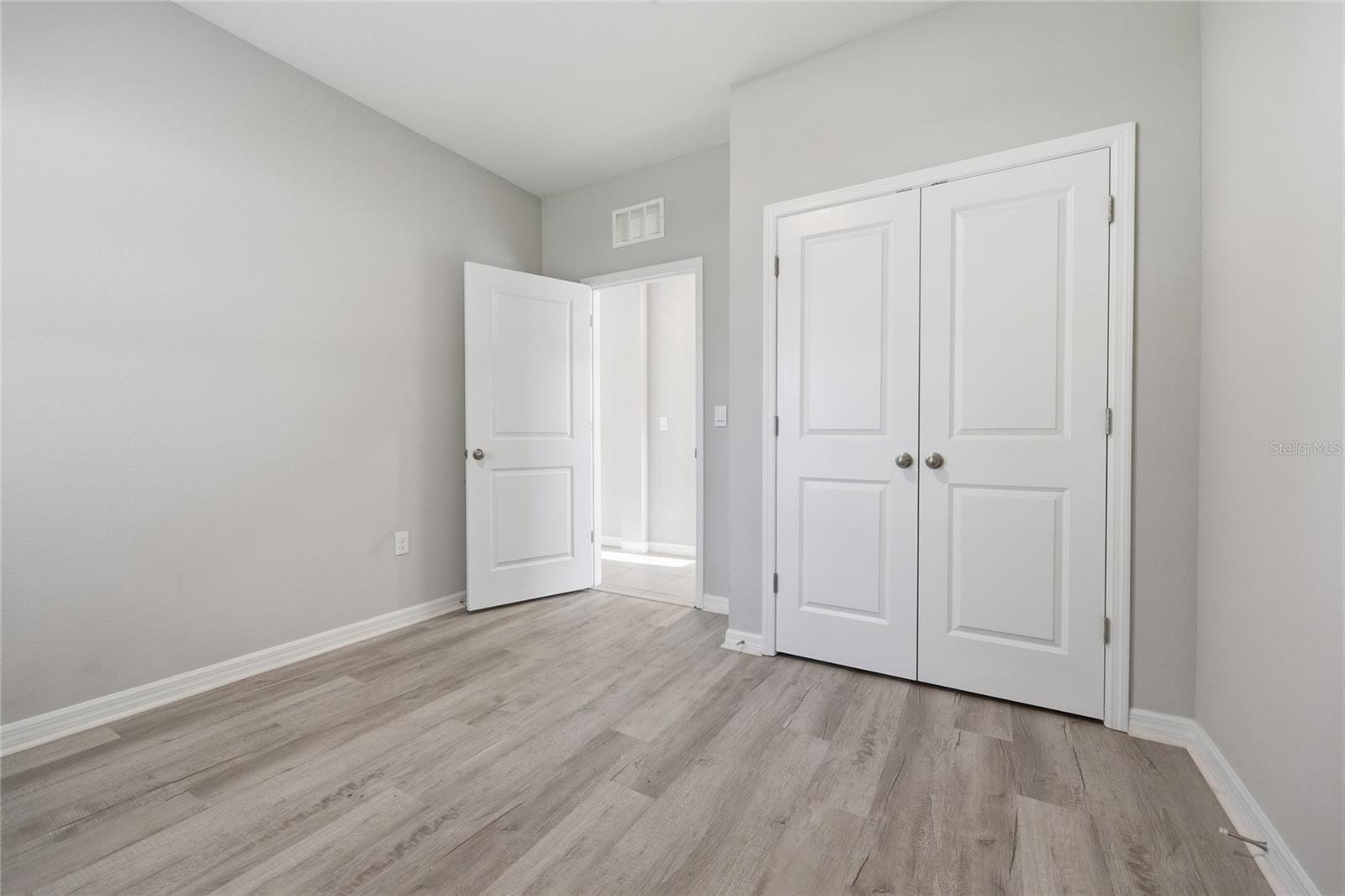 Image 22 of 55 For 17526 173rd Road