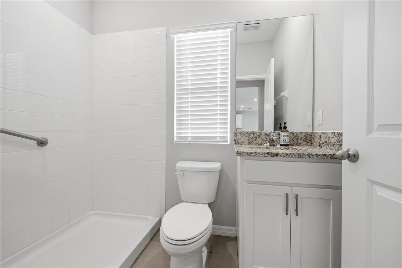 Image 23 of 55 For 17526 173rd Road