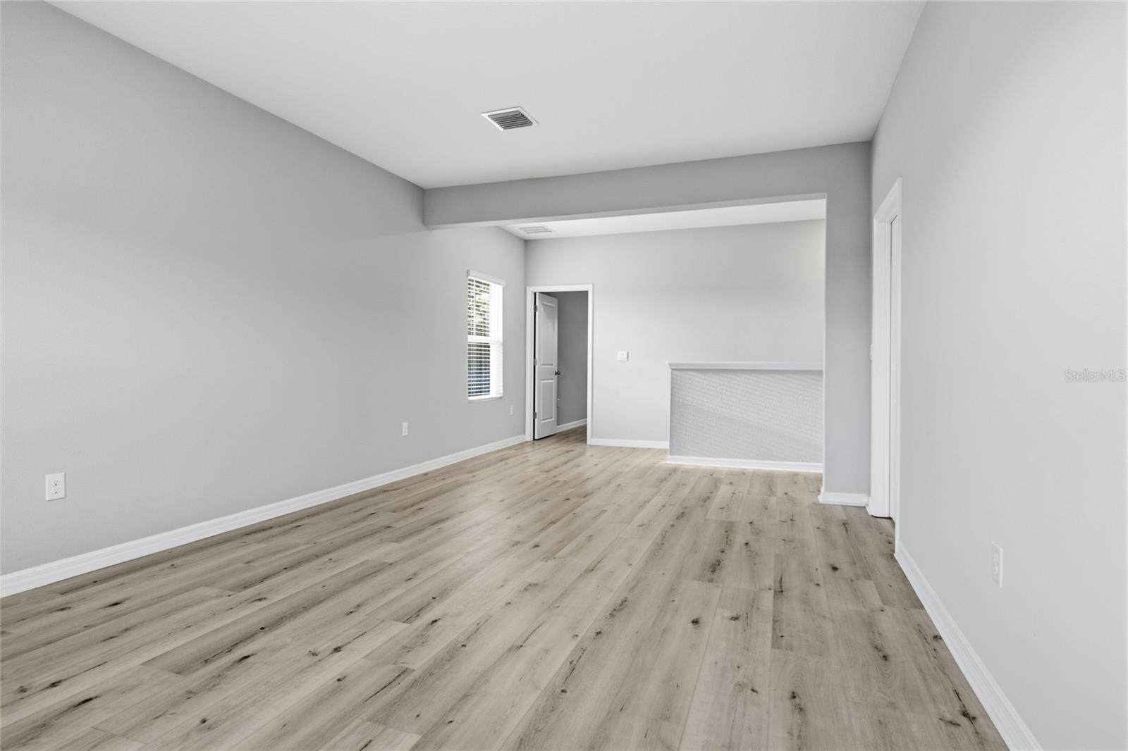 Image 27 of 55 For 17526 173rd Road