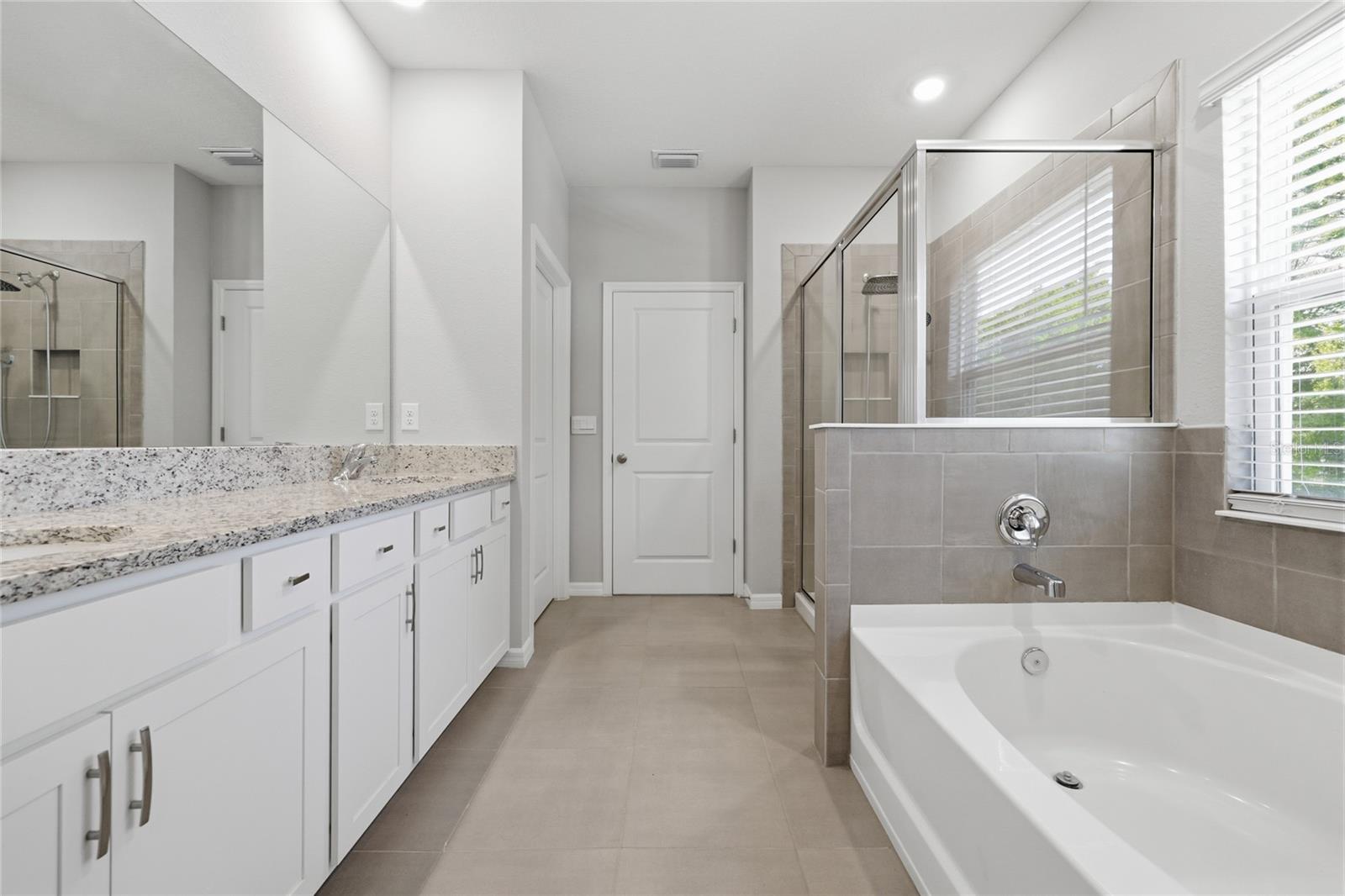 Image 32 of 55 For 17526 173rd Road