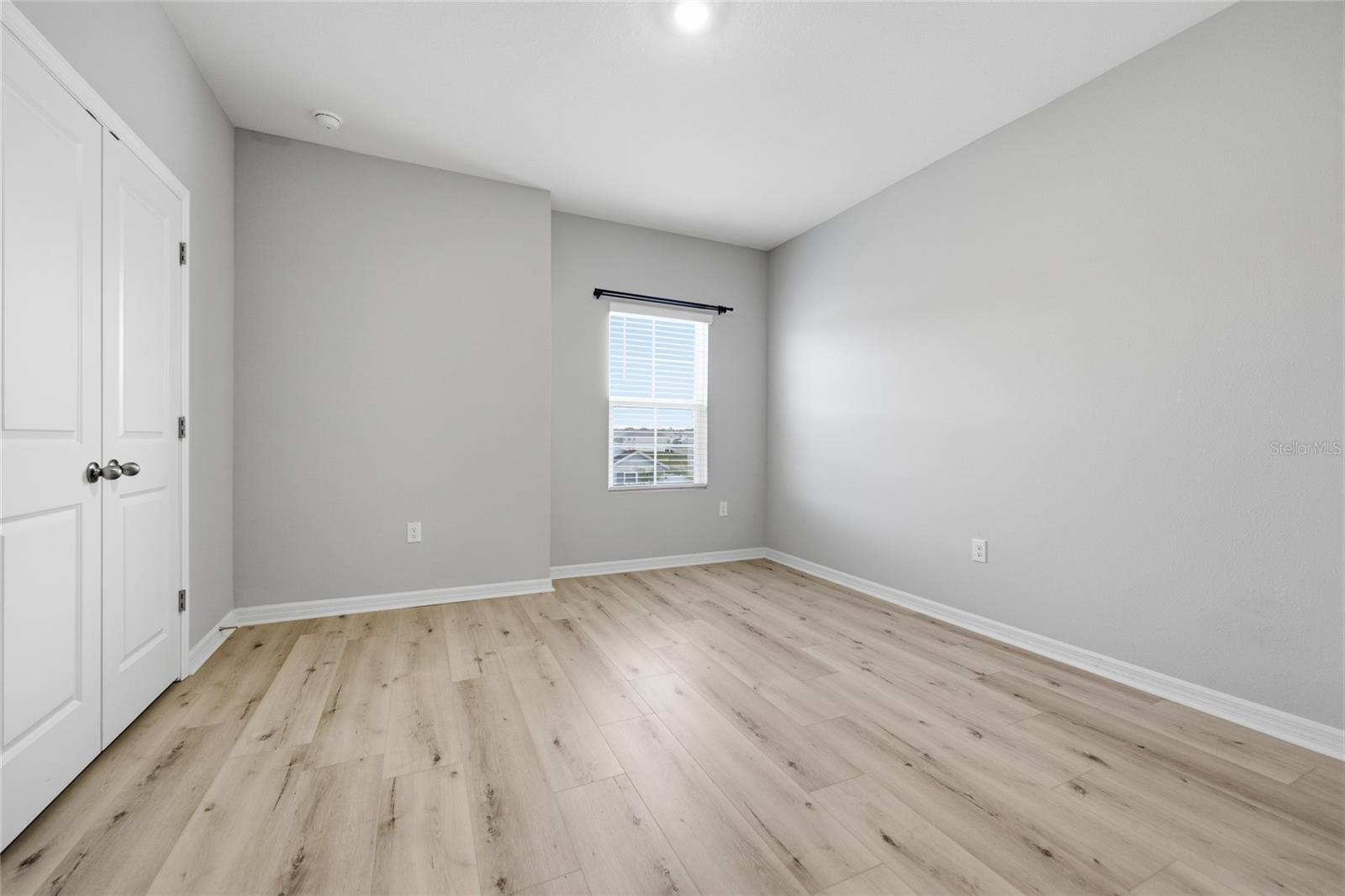 Image 37 of 55 For 17526 173rd Road