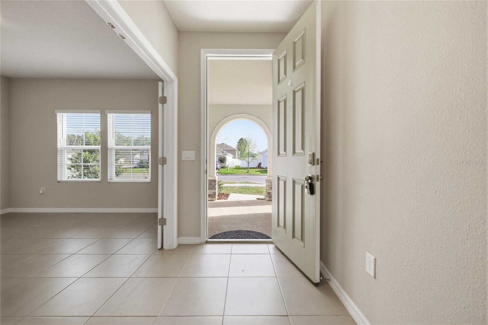 Image 4 of 55 For 17526 173rd Road