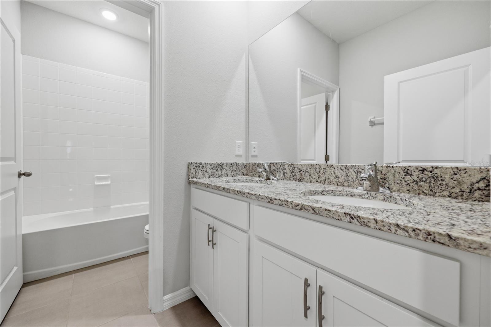 Image 43 of 55 For 17526 173rd Road