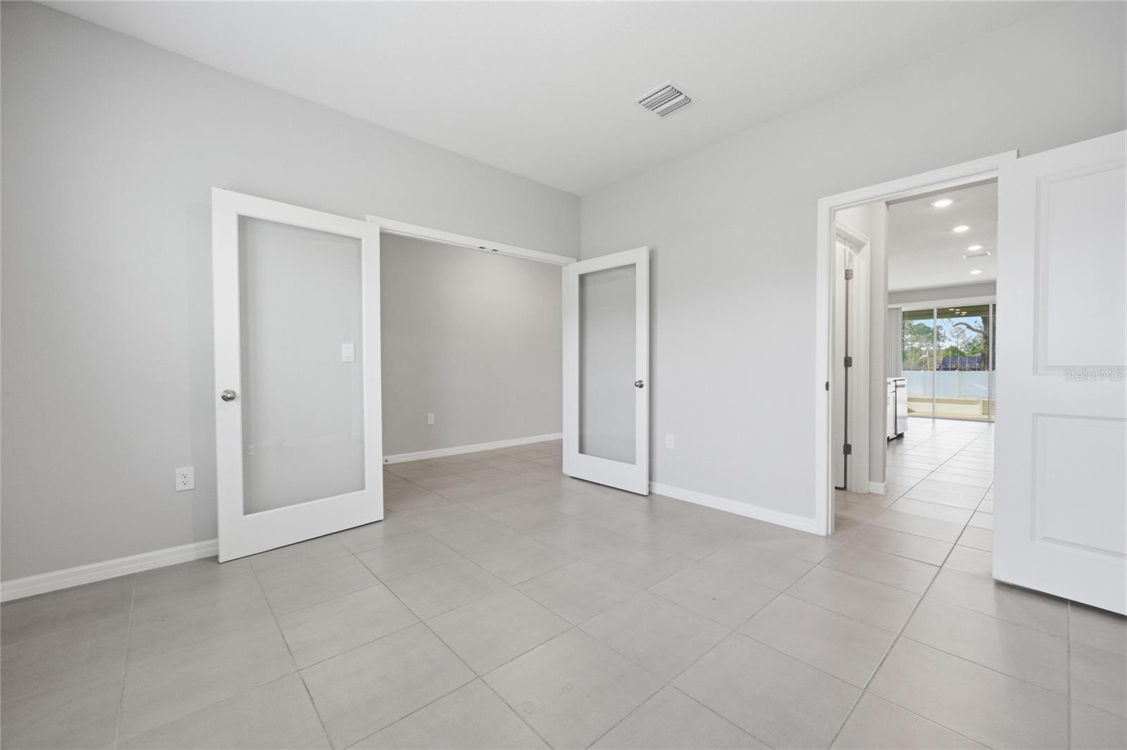 Image 7 of 55 For 17526 173rd Road