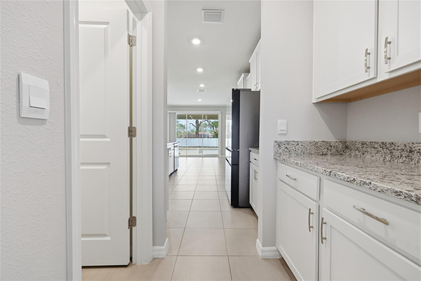 Image 8 of 55 For 17526 173rd Road