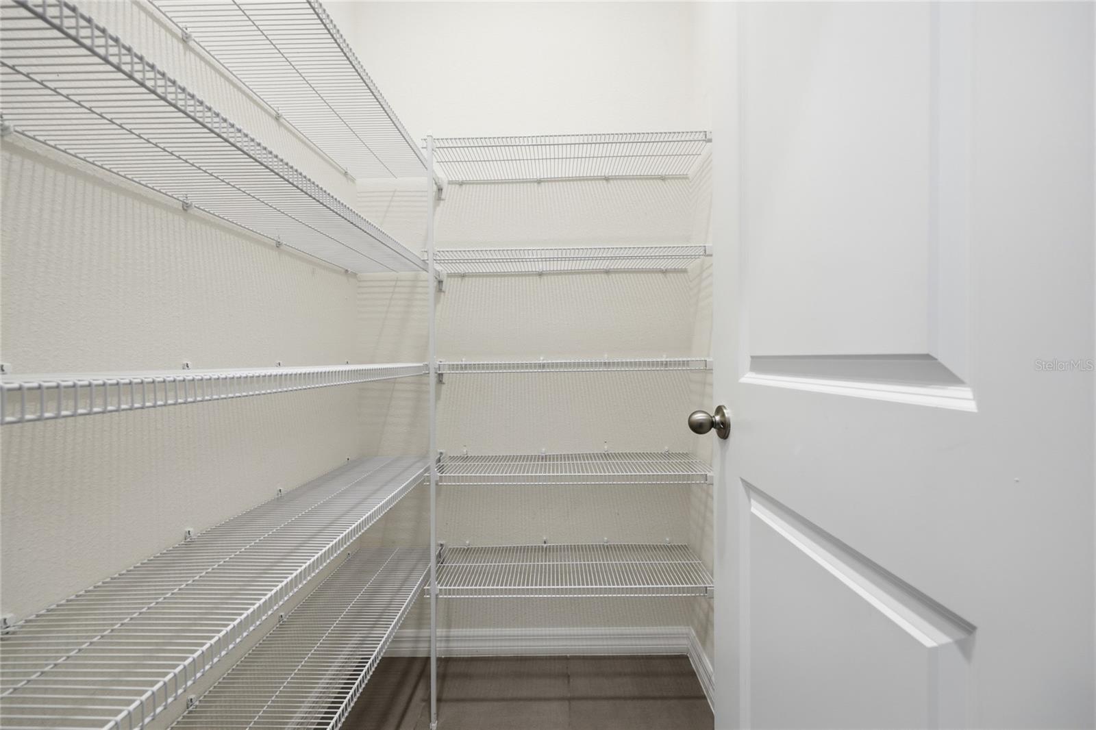 Image 9 of 55 For 17526 173rd Road