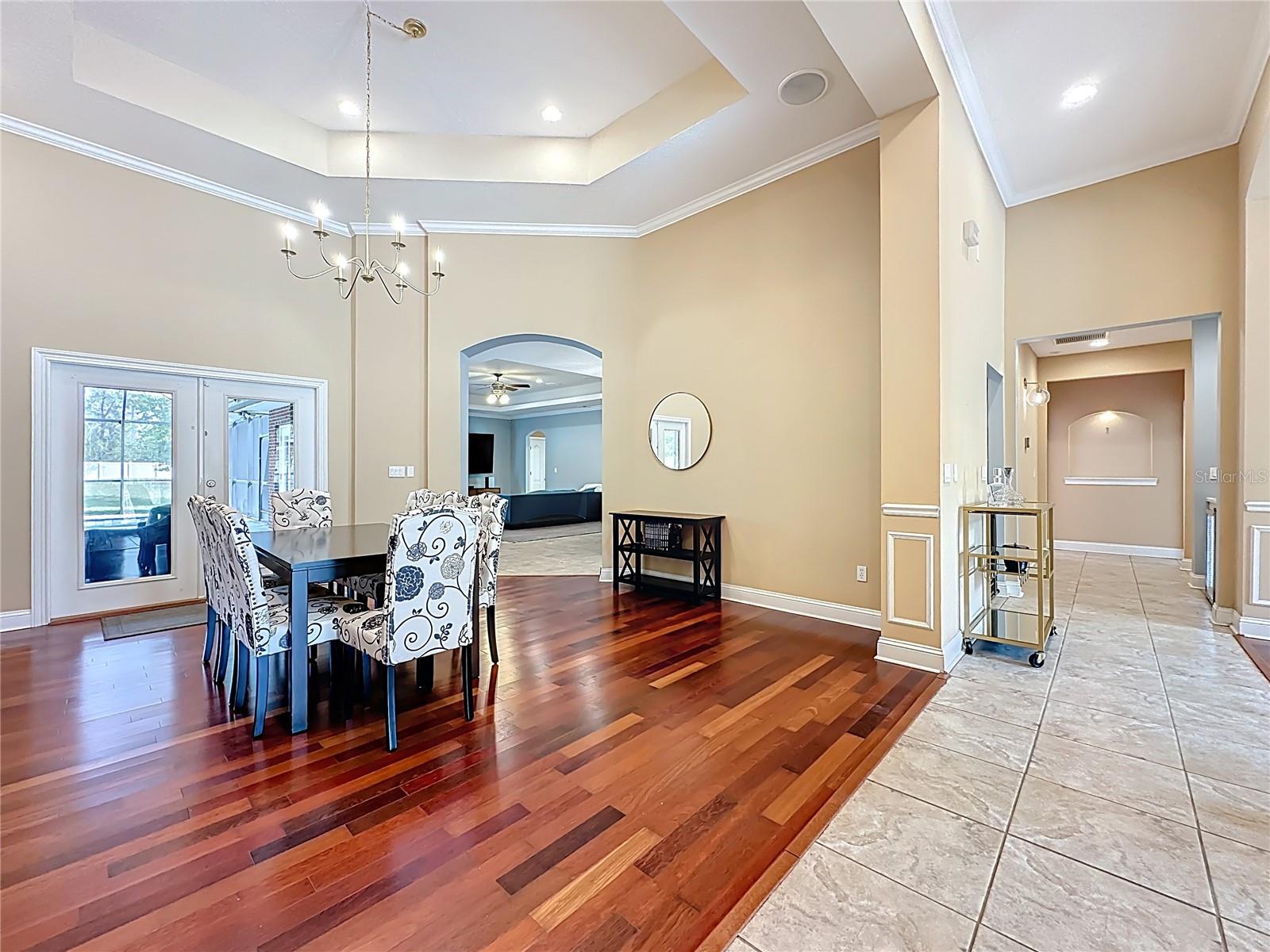 Image 10 of 89 For 2851 Armsdale Road