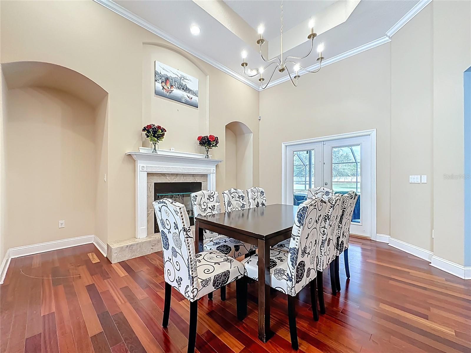 Image 11 of 89 For 2851 Armsdale Road