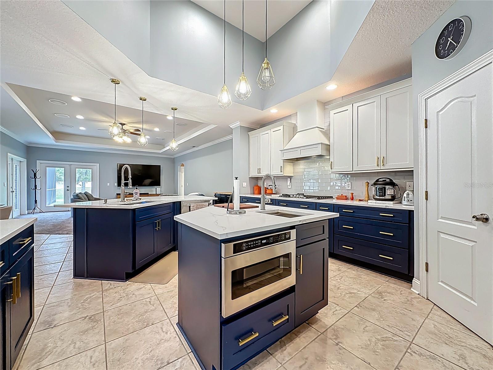 Image 15 of 89 For 2851 Armsdale Road