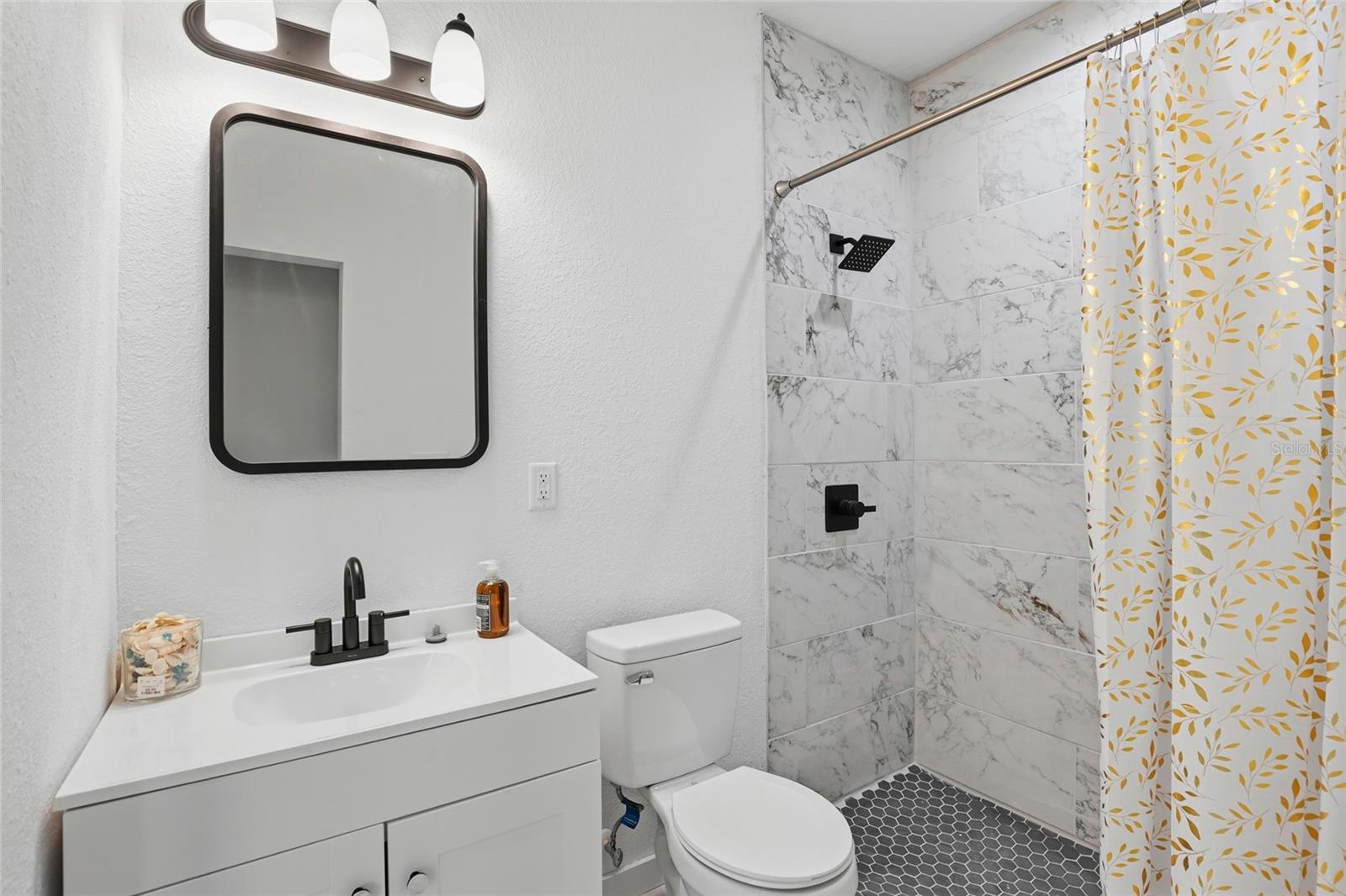 Image 12 of 25 For 103 Long Road