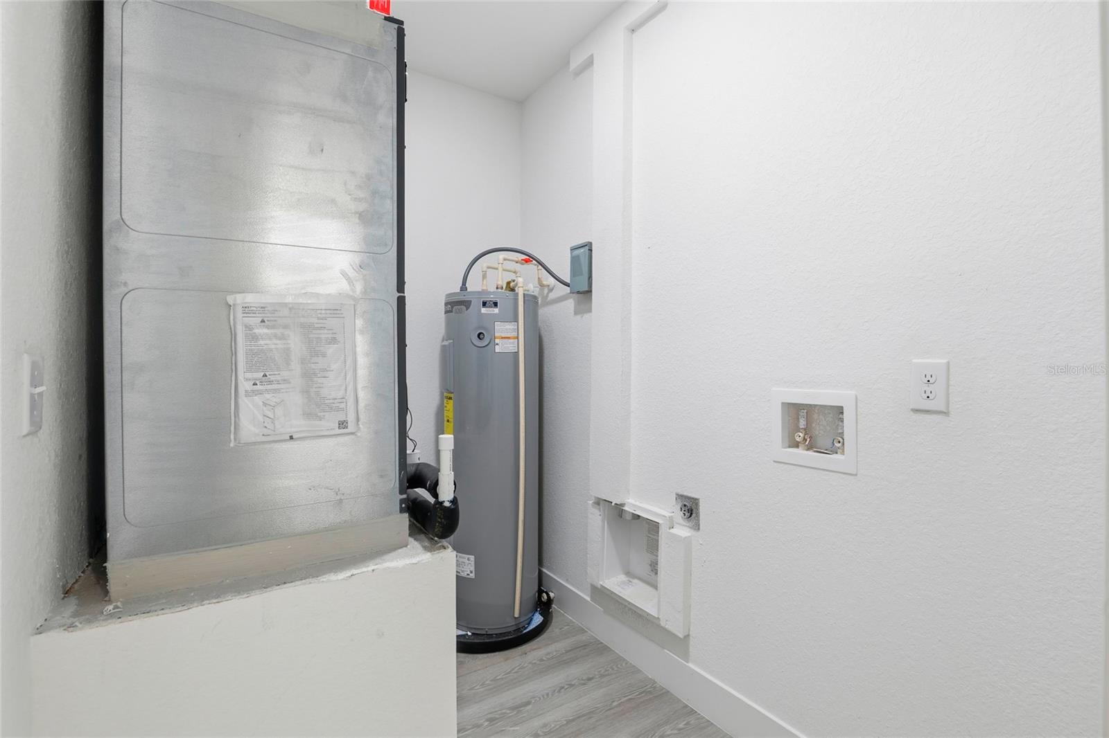 Image 18 of 25 For 103 Long Road