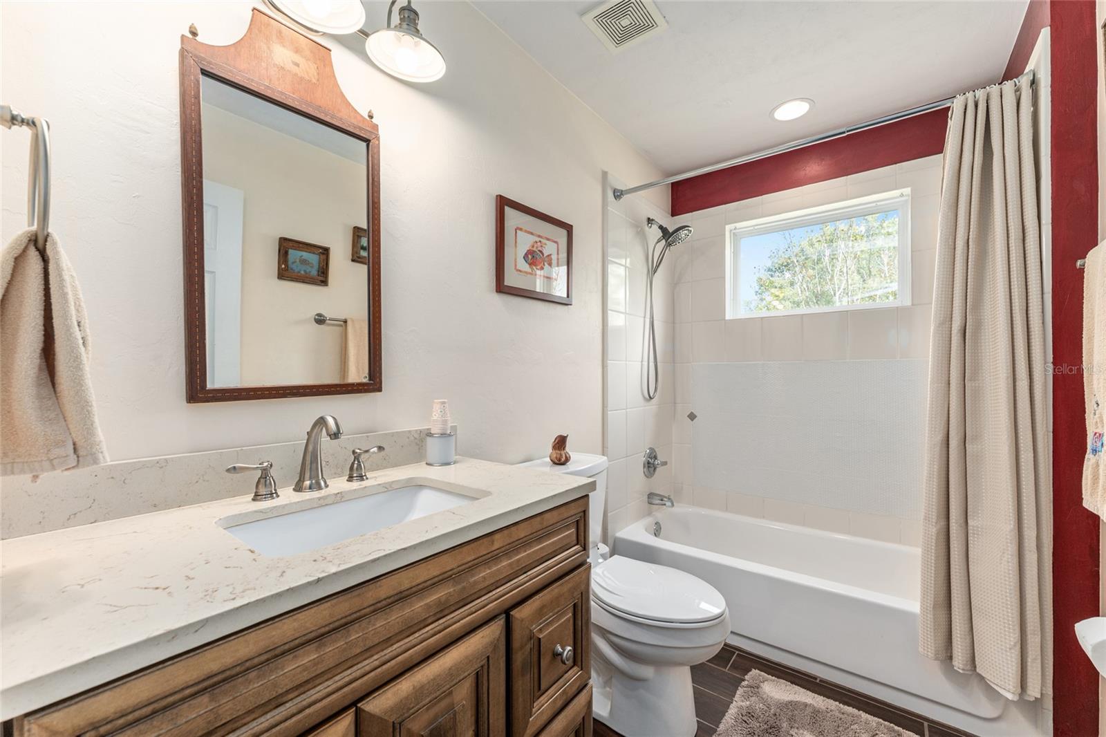 Image 18 of 46 For 8420 92nd Lane