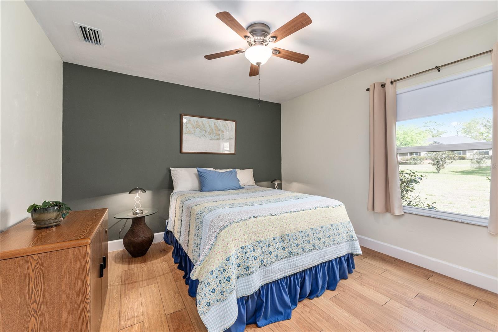 Image 19 of 46 For 8420 92nd Lane