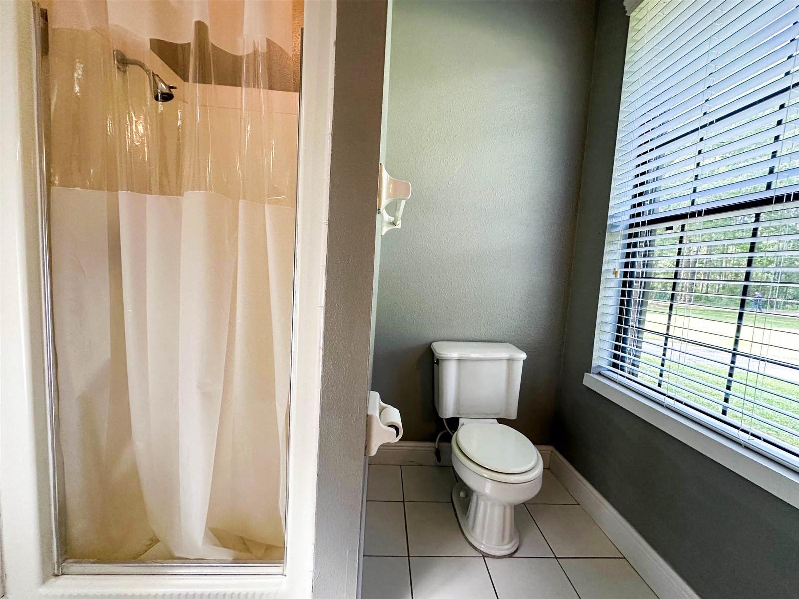 Image 21 of 44 For 15809 15th Place