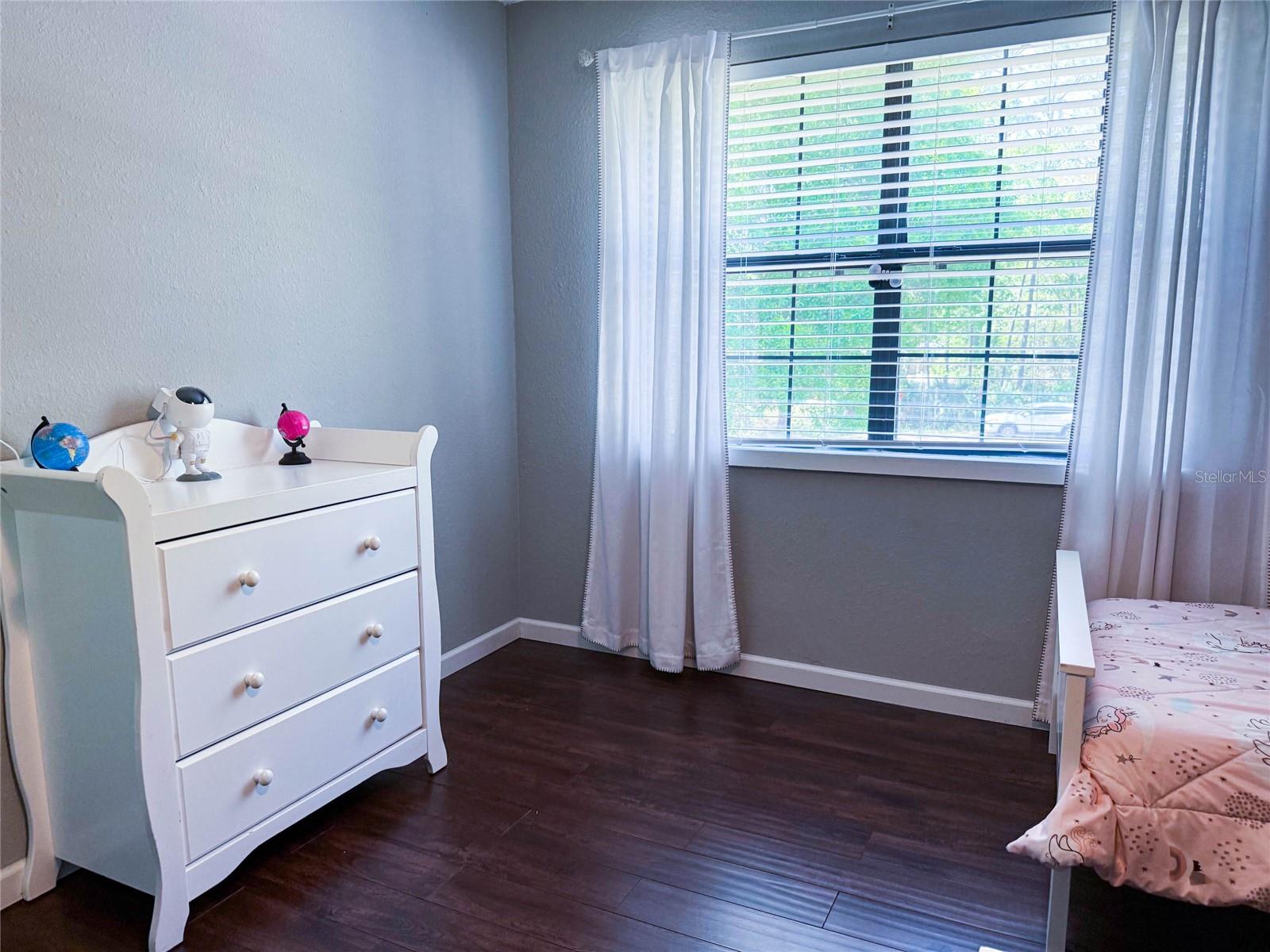 Image 34 of 44 For 15809 15th Place