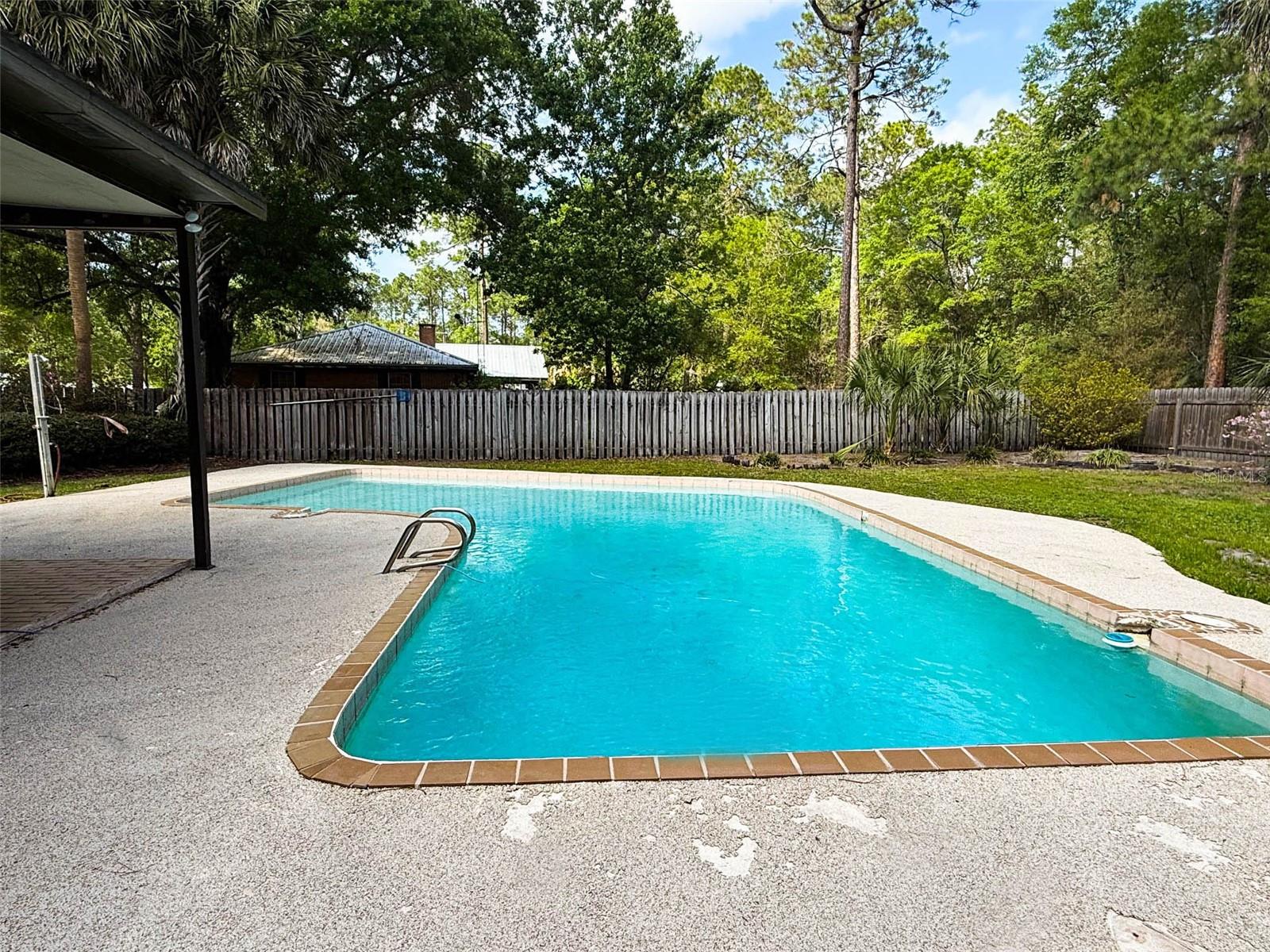 Image 37 of 44 For 15809 15th Place