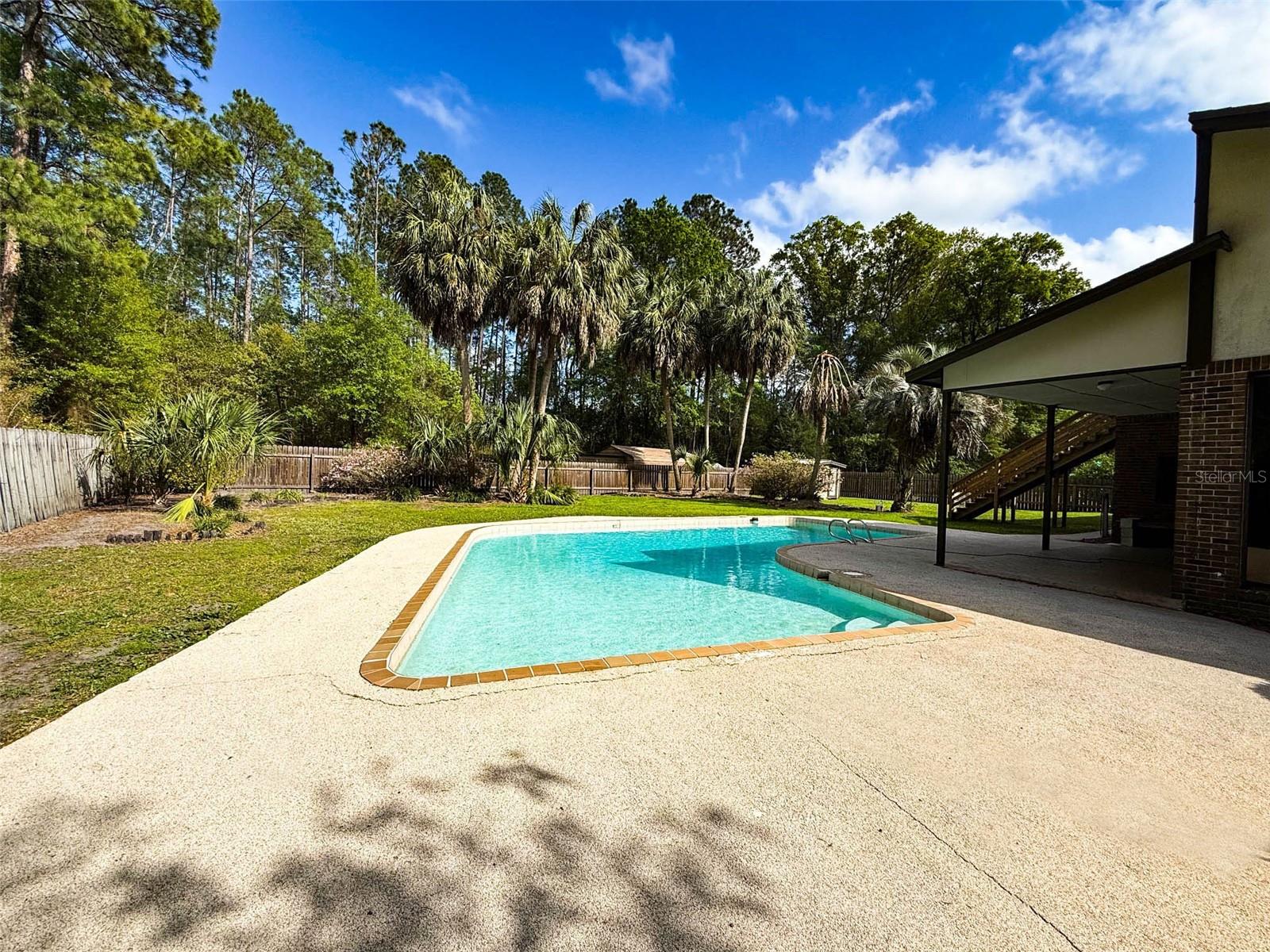 Image 38 of 44 For 15809 15th Place