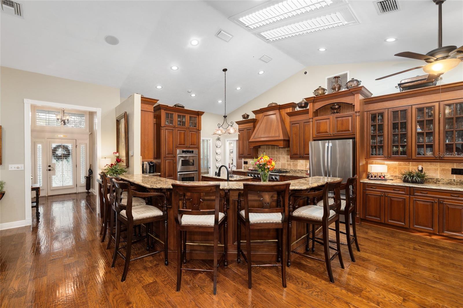 Image 15 of 95 For 2512 58th Boulevard