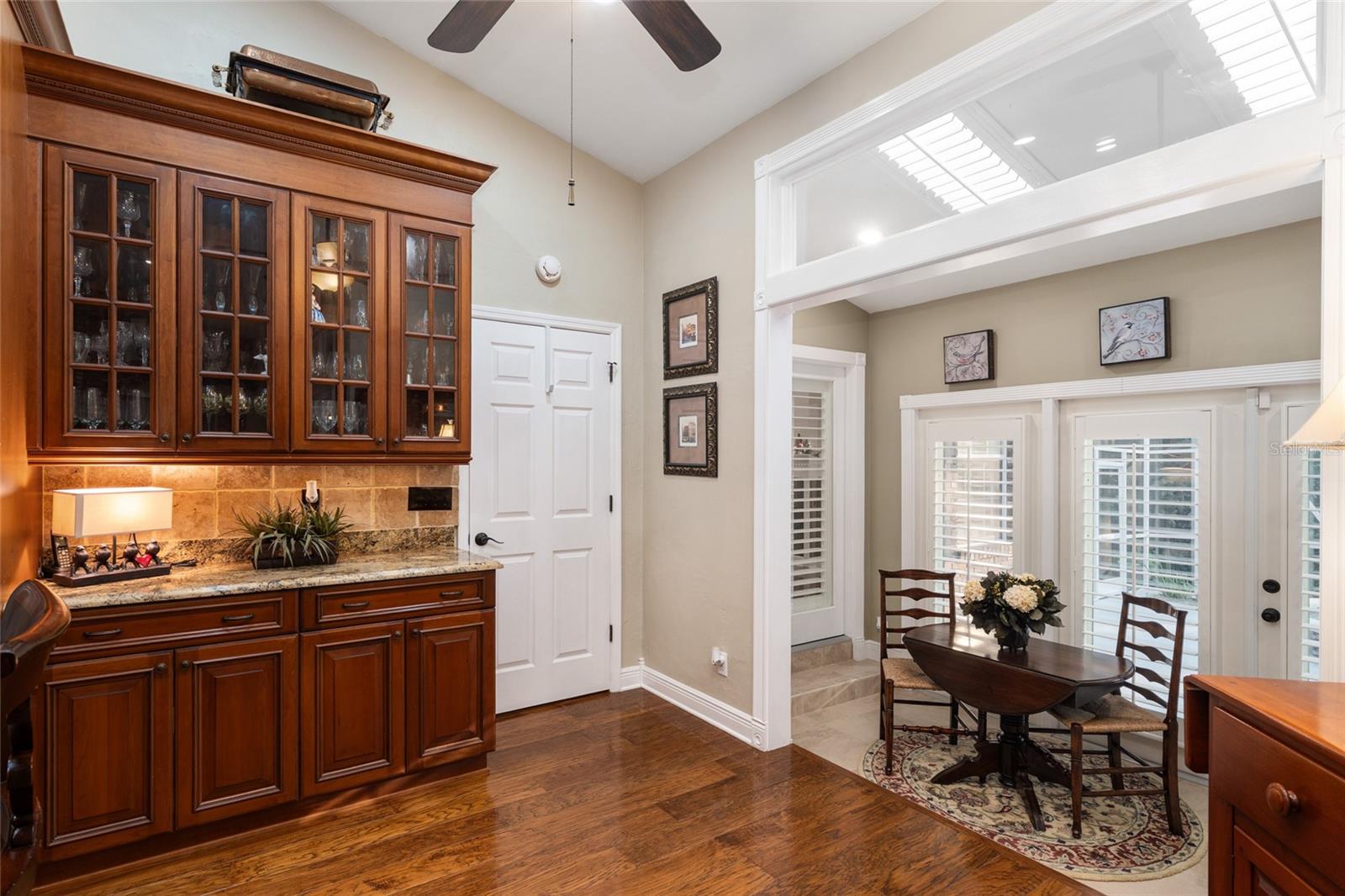 Image 19 of 95 For 2512 58th Boulevard