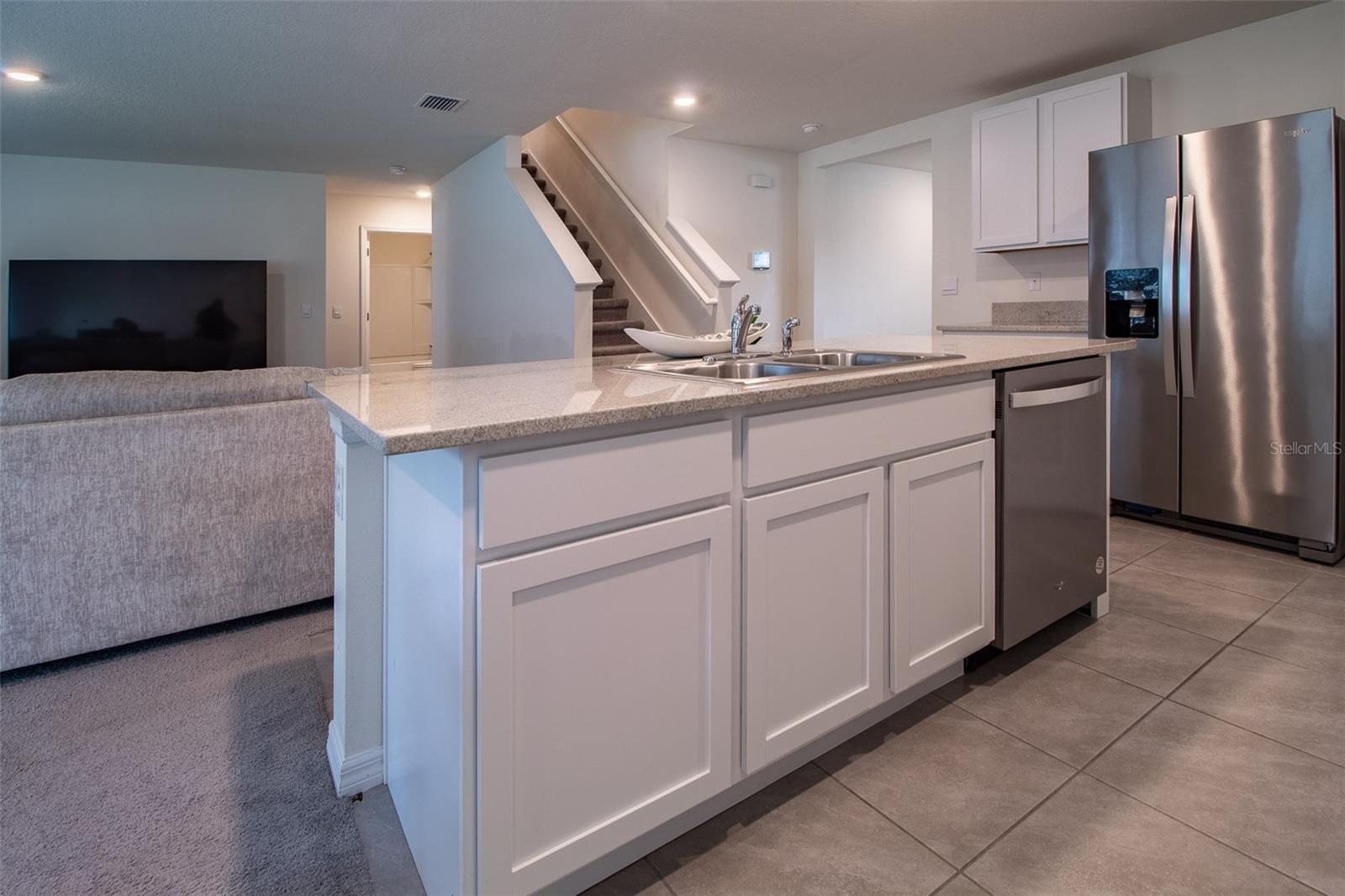 Image 10 of 57 For 24382 8th Place