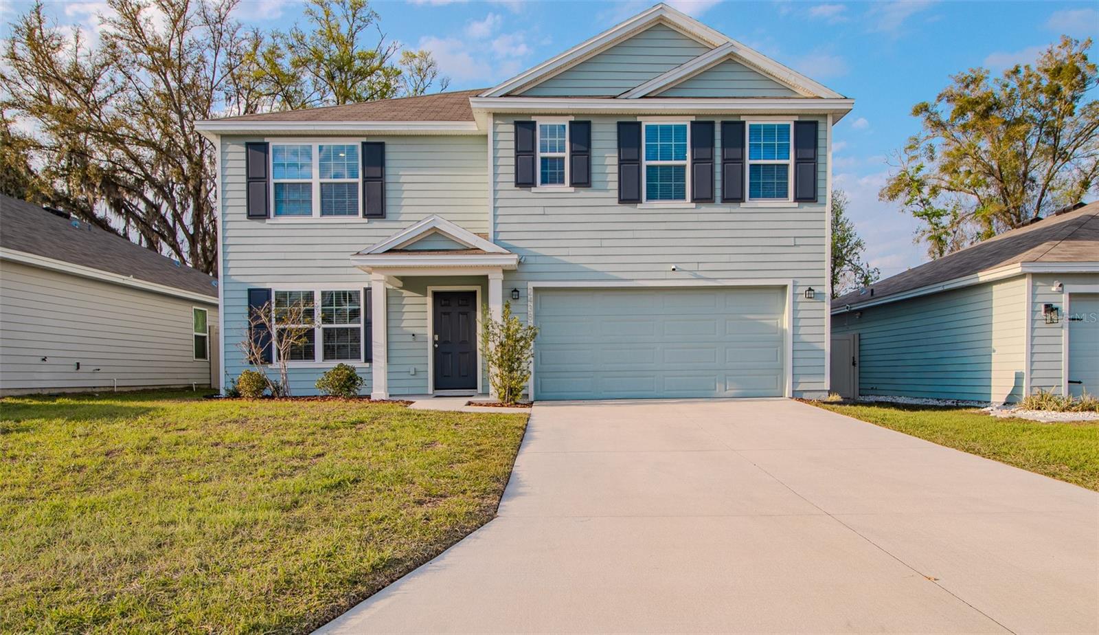 Image 2 of 57 For 24382 8th Place