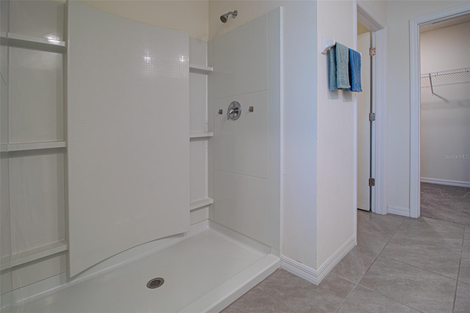 Image 23 of 57 For 24382 8th Place