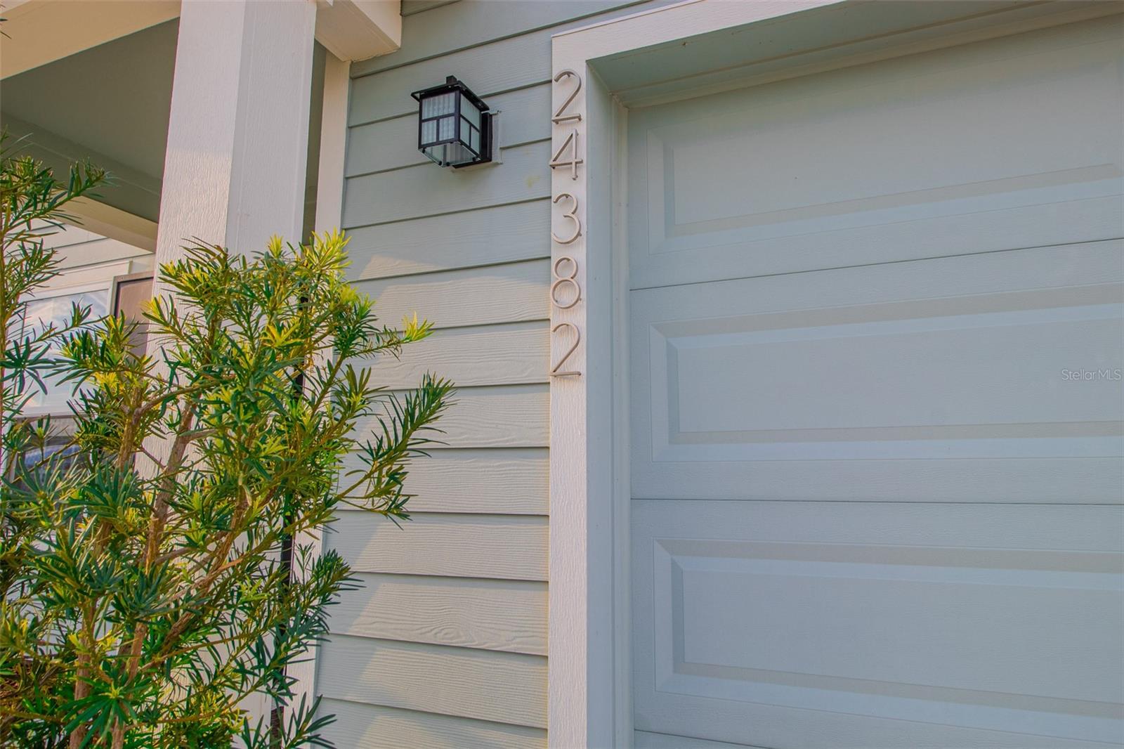 Image 3 of 57 For 24382 8th Place