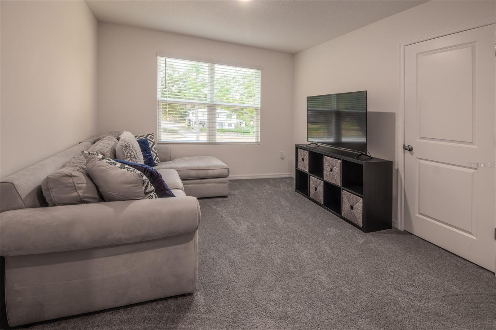 Image 31 of 57 For 24382 8th Place