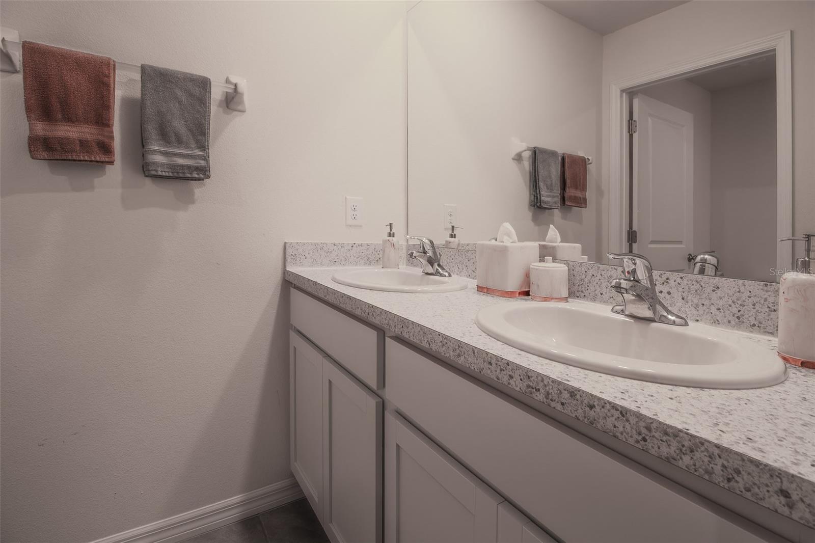 Image 35 of 57 For 24382 8th Place