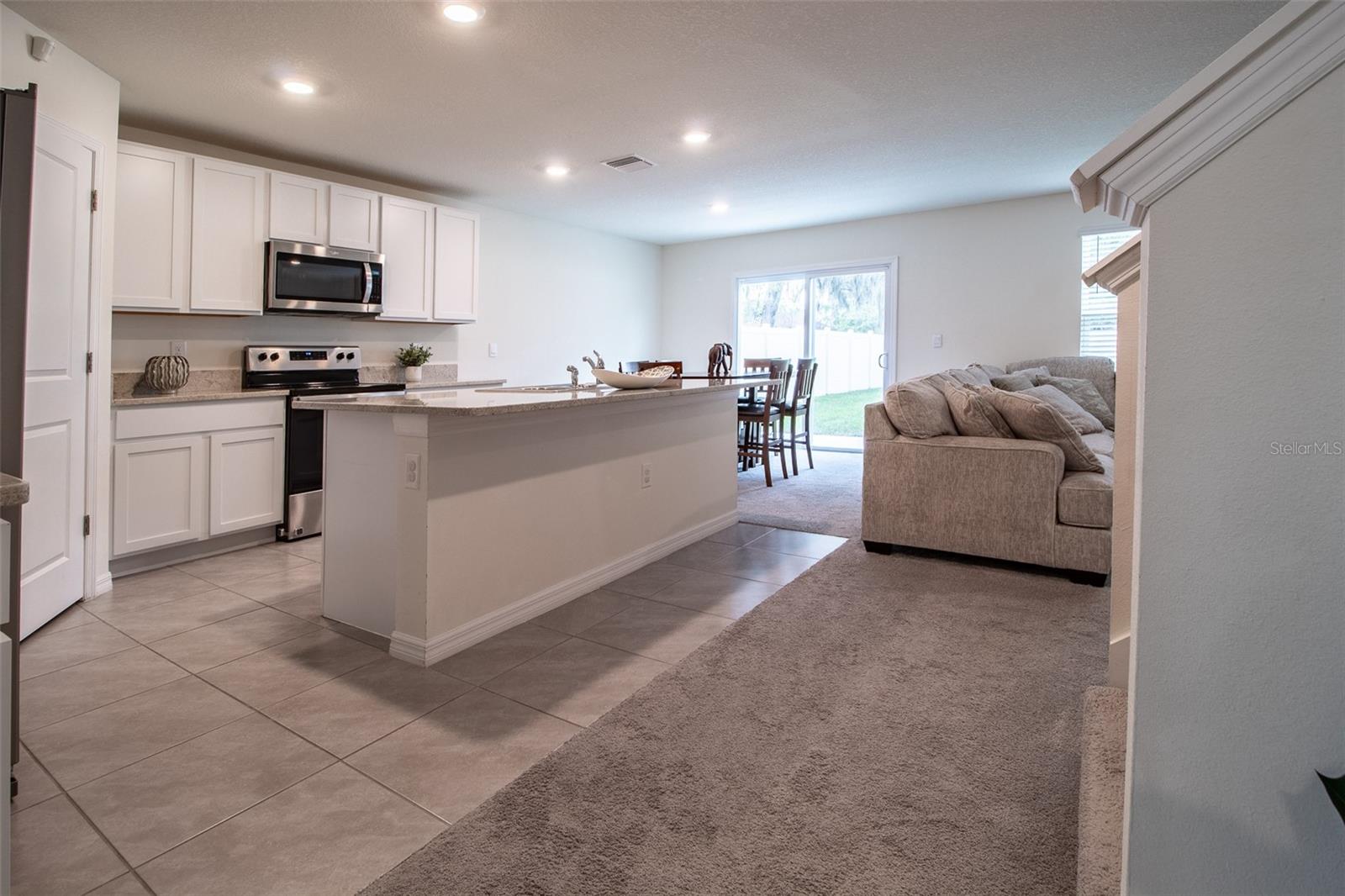 Image 8 of 57 For 24382 8th Place