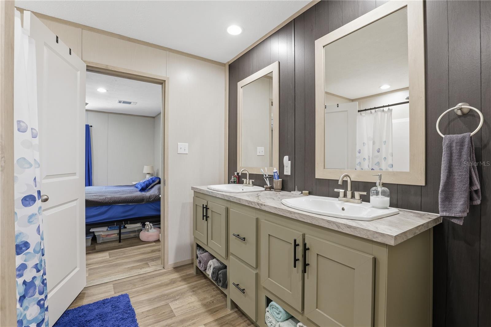 Image 22 of 40 For 29578 63rd Avenue