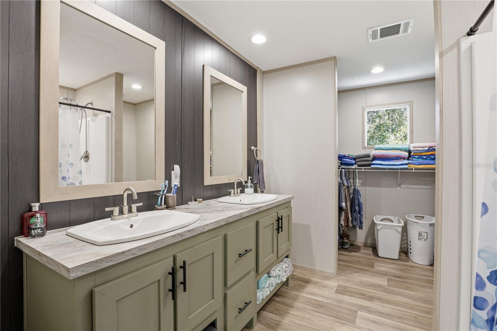 Image 23 of 40 For 29578 63rd Avenue