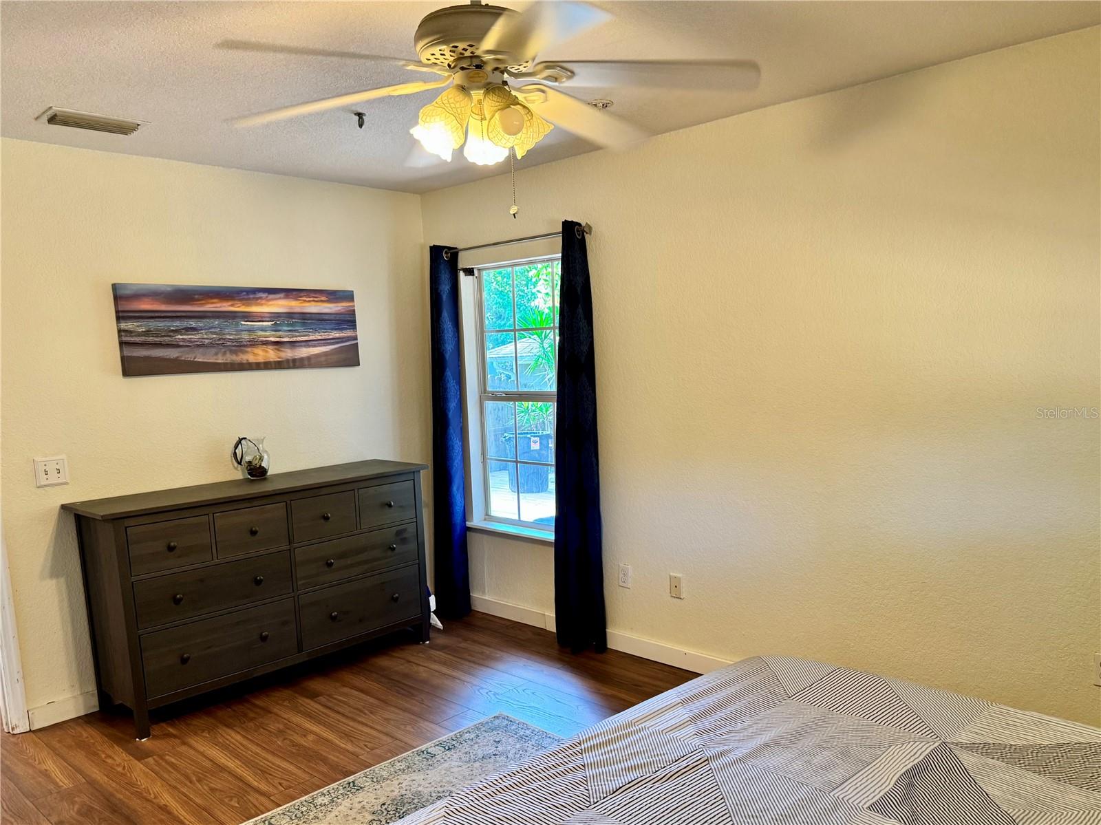 Image 8 of 15 For 5722 85th Street