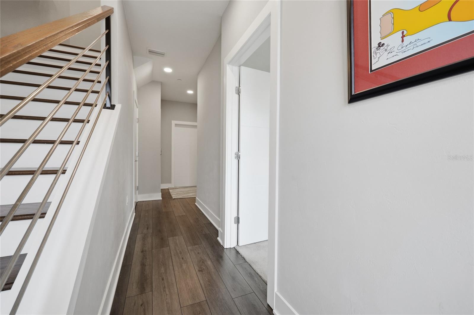 Listing photo id 9 for 5016 34th Place