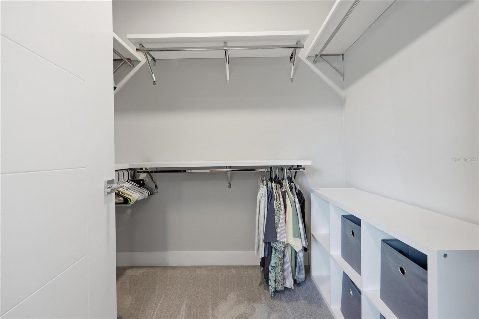 Listing photo id 26 for 5016 34th Place