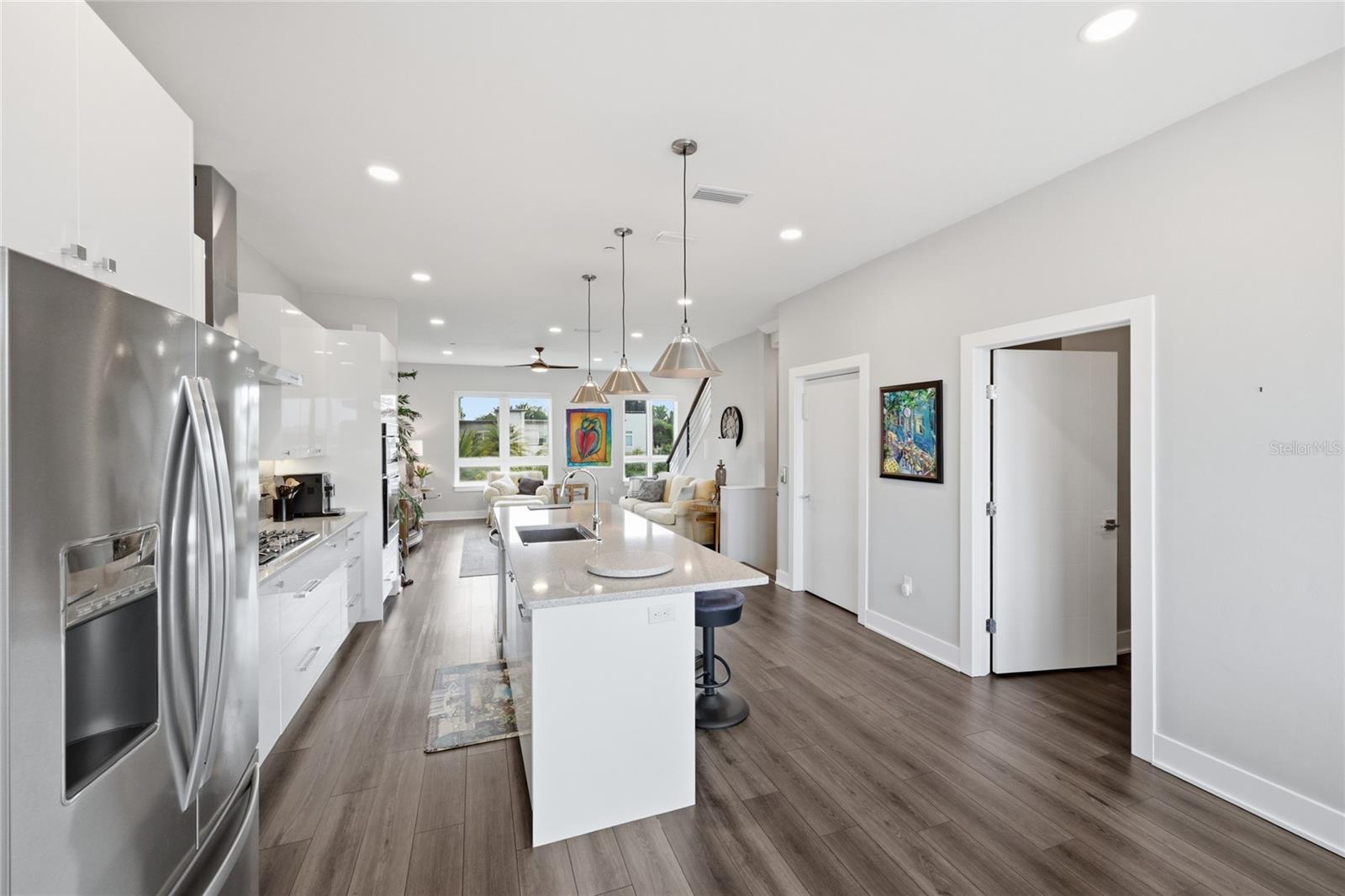 Listing photo id 43 for 5016 34th Place