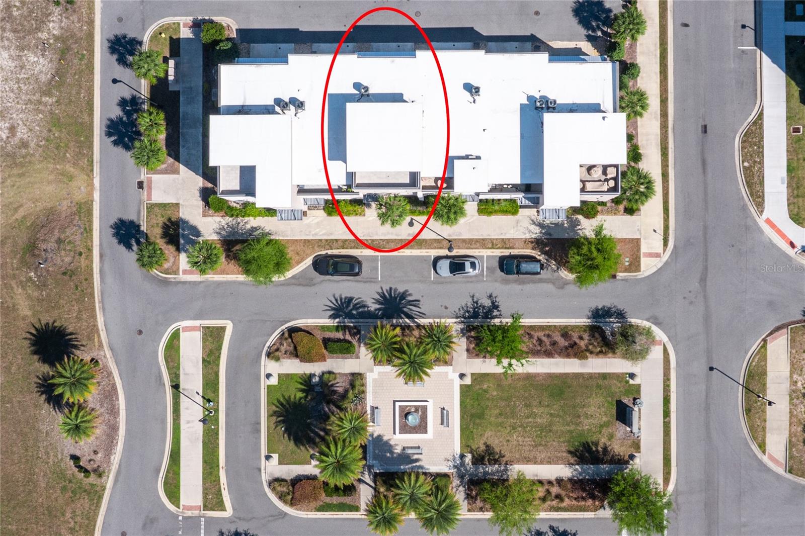 Listing photo id 66 for 5016 34th Place