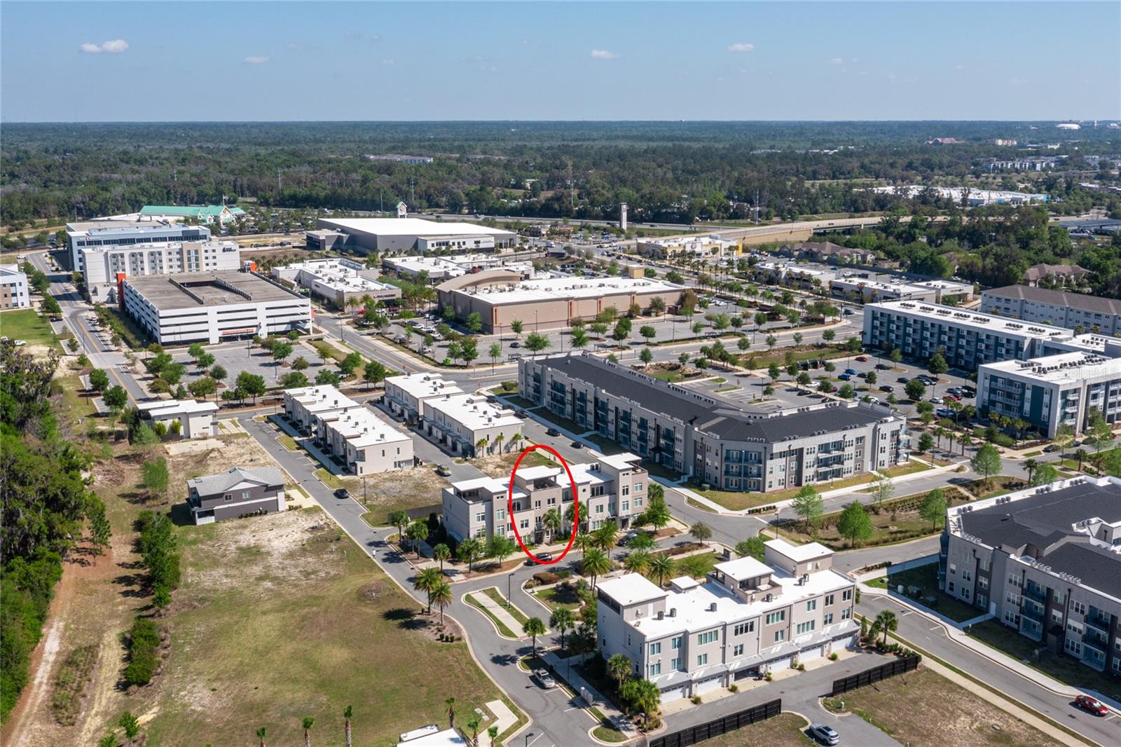 Listing photo id 5 for 5016 34th Place