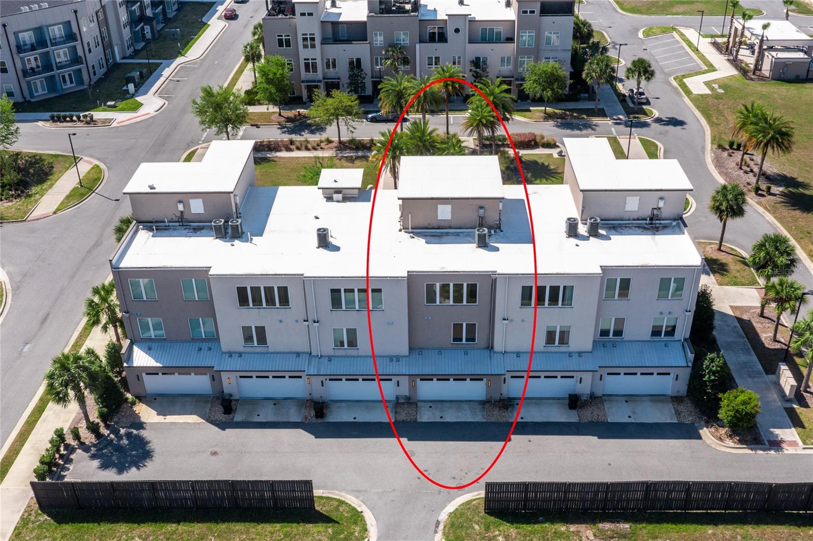 Listing photo id 68 for 5016 34th Place