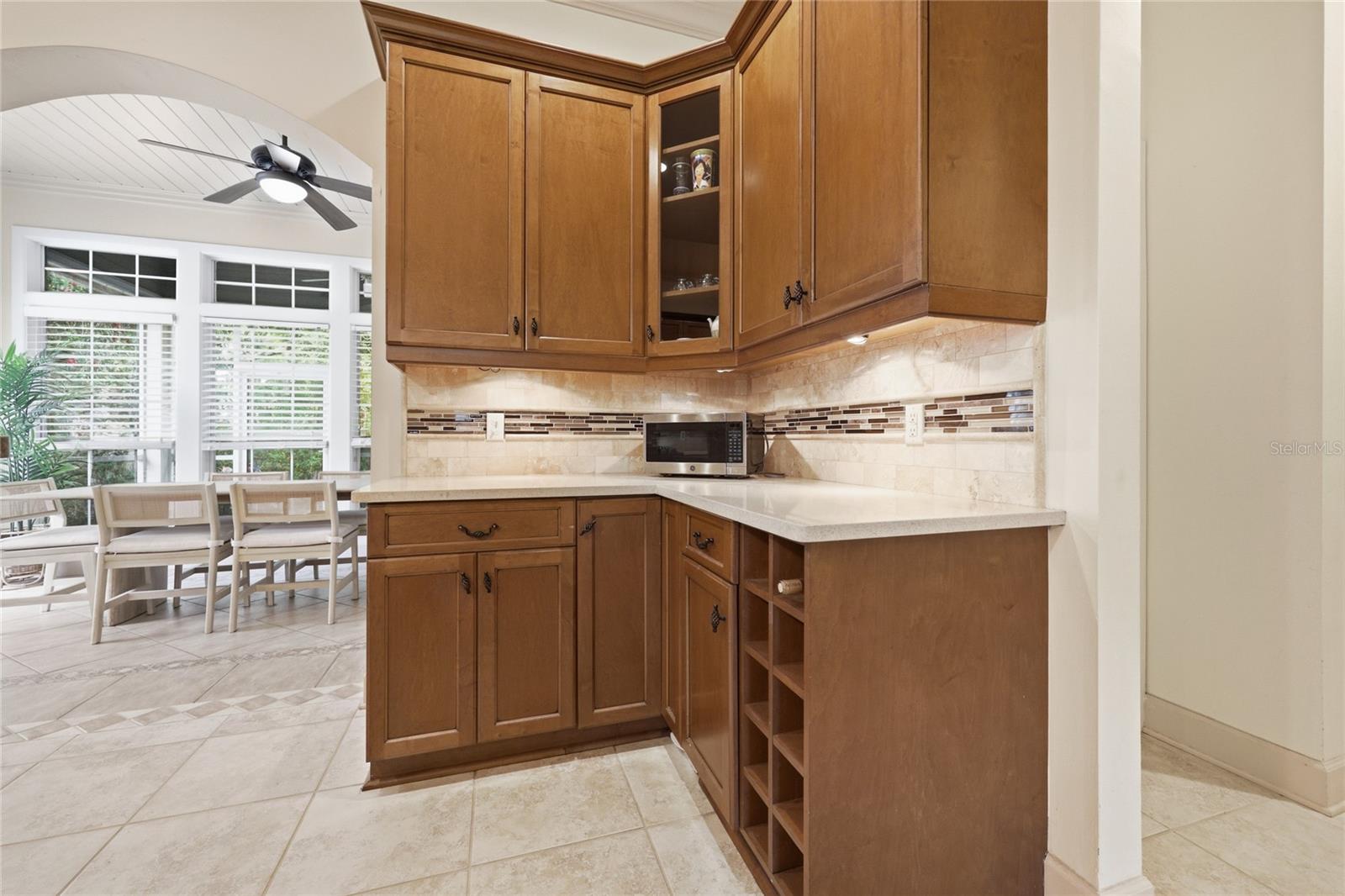 Image 17 of 79 For 9255 29 Avenue