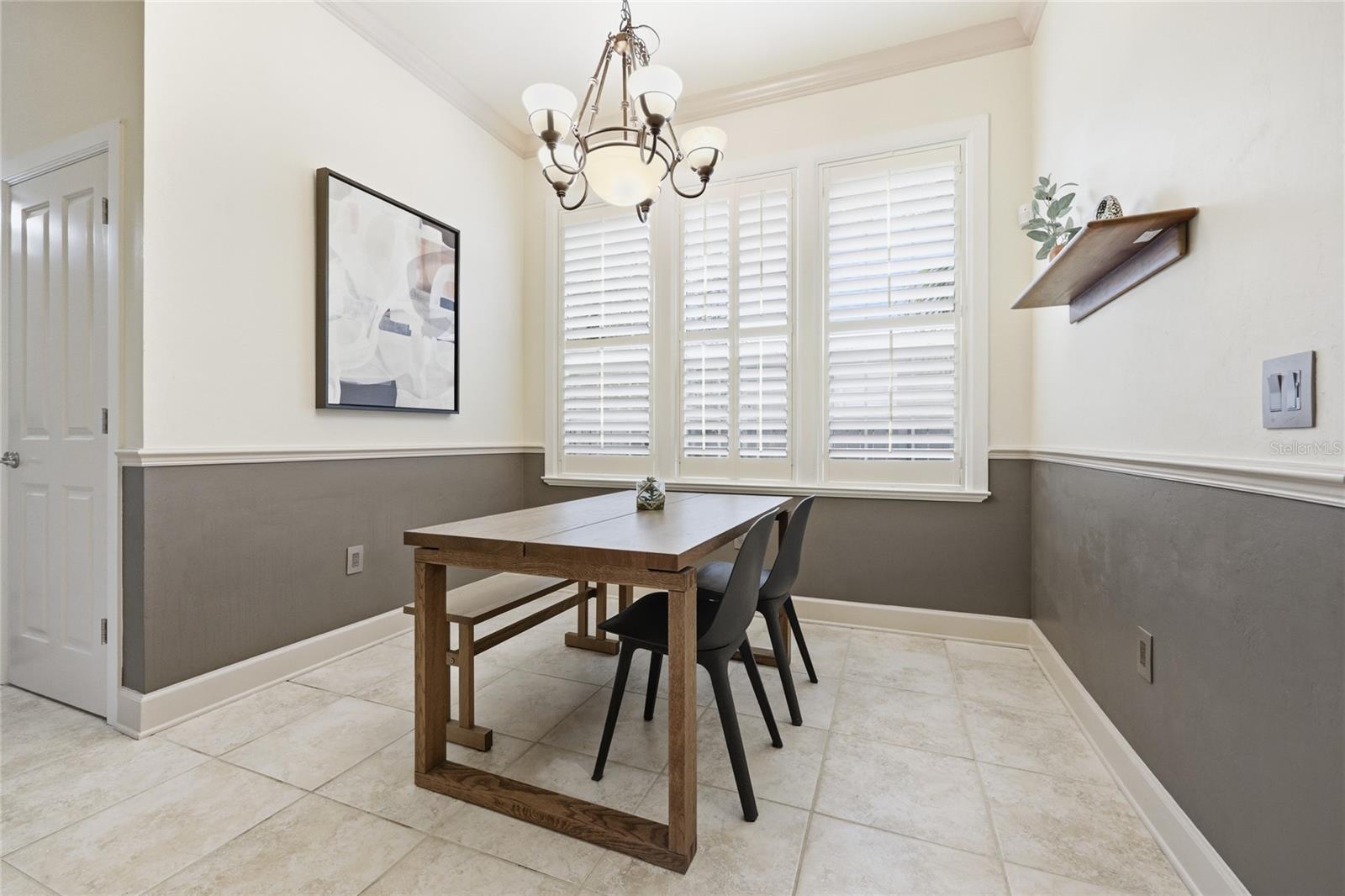 Image 18 of 79 For 9255 29 Avenue