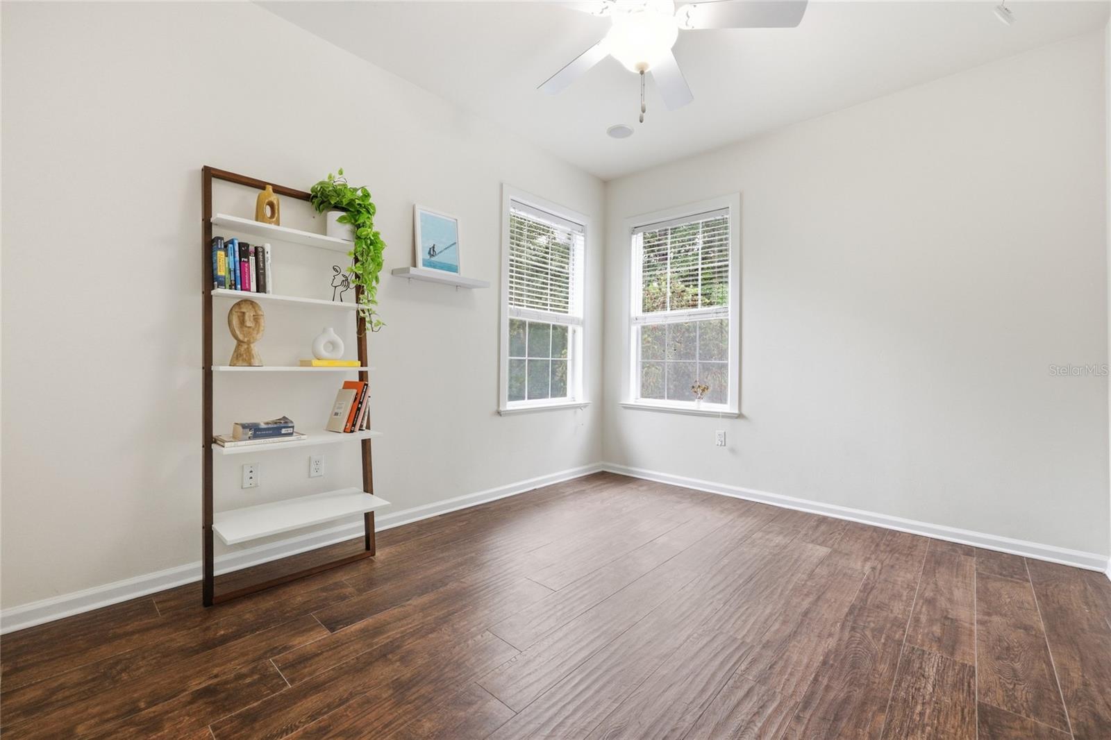 Image 45 of 79 For 9255 29 Avenue