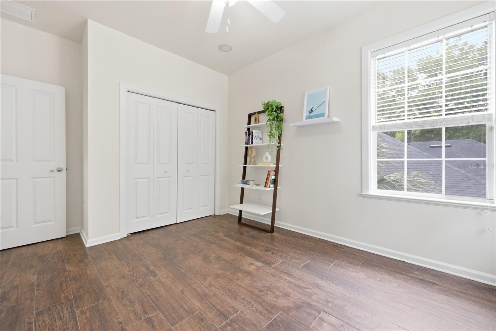 Image 46 of 79 For 9255 29 Avenue